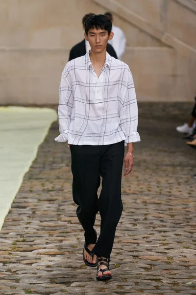 Look 51